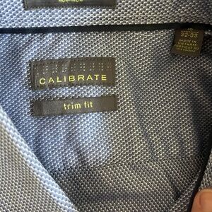 Calibrate men’s button up shirt.